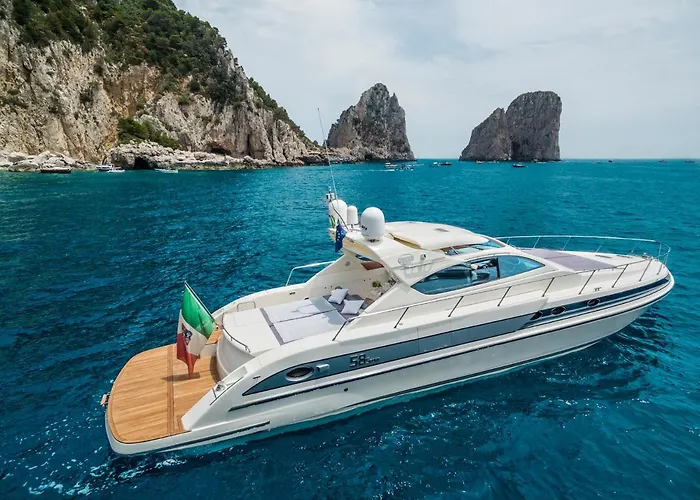 Отель Capasecca Yacht